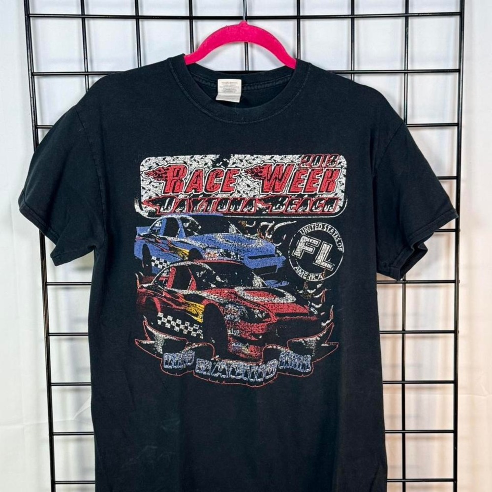 2013 Daytona Race Week Nascar T-shirt Mens M Black Thrashed Racing Grunge Punk